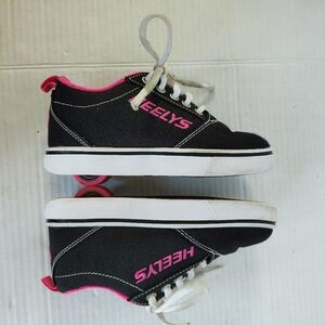 Heely's Pro 20 Wheel Sneakers Youth Size 13C Black & Pink